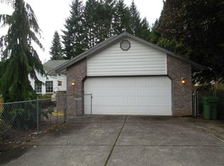 37741 Nettie Connett Dr, Sandy, OR 97055