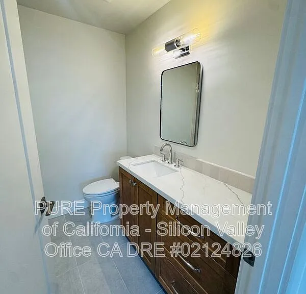 1072 S 11th St #2 — Photo 8
