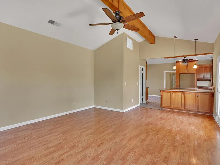 722 Mariner Loop — Photo 18