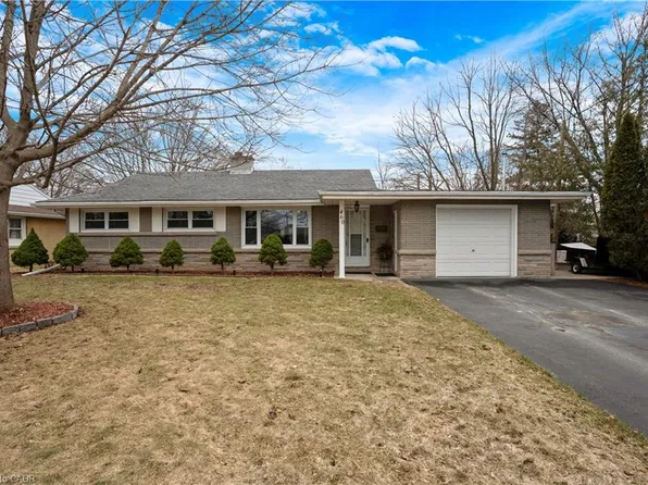 460 Bishop St N, Cambridge, ON N3H 2K3