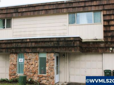 2727 Gateway St APT 22, Springfield, OR, 97477