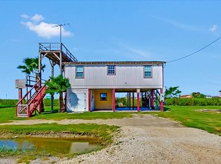 1260 N Tinkle Ln, Crystal Beach, TX 77650