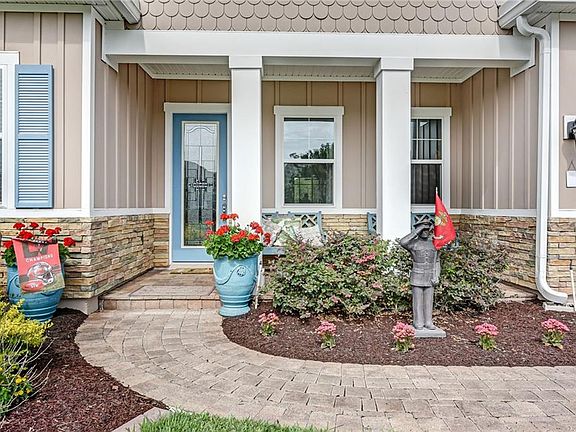3rd image of 96104 Grande Oaks Ln