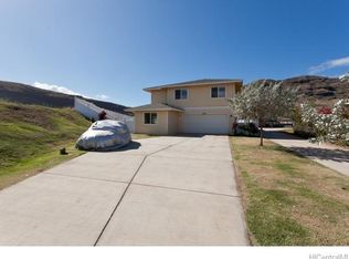 87-1559 Nakii St, Waianae, HI 96792