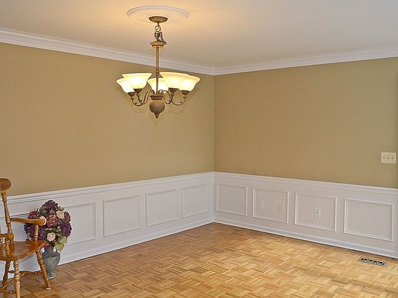 Dining Room with Decorative Trim