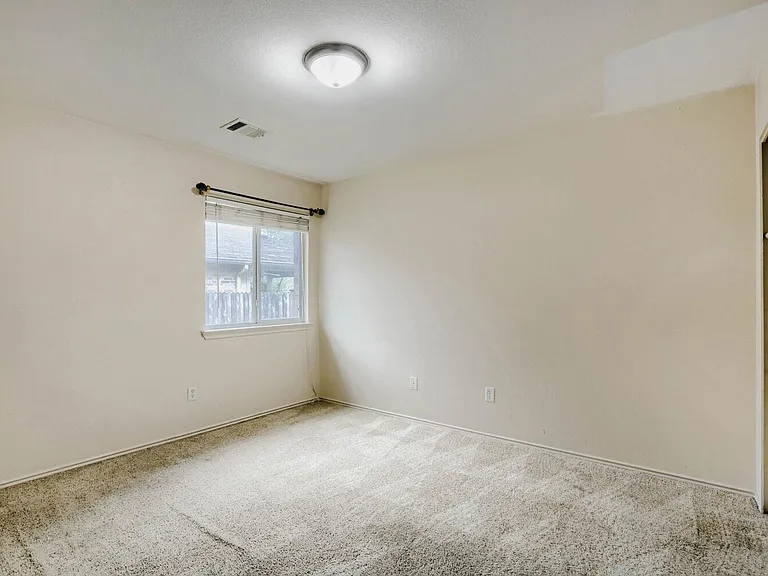 3410 Yogi Berra Way — Photo 15