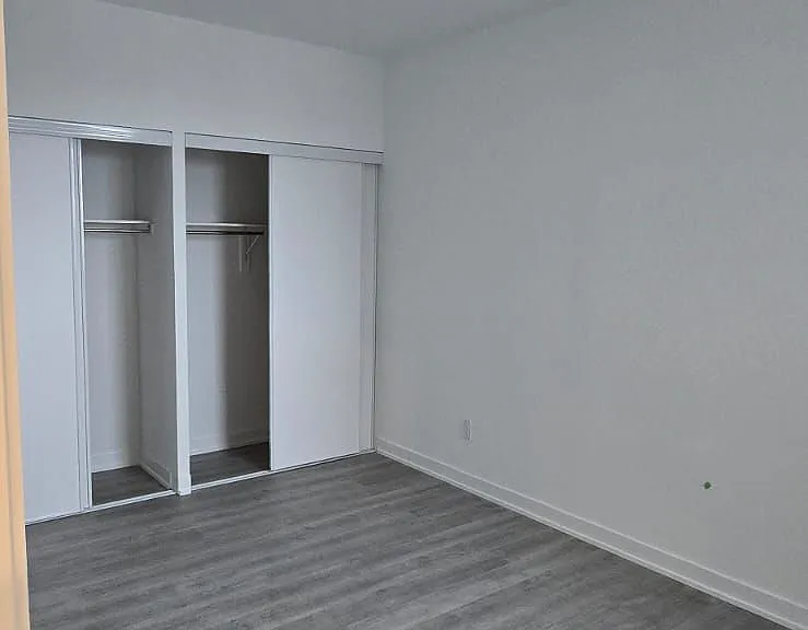 5105 Hurontario St #603 — Photo 10
