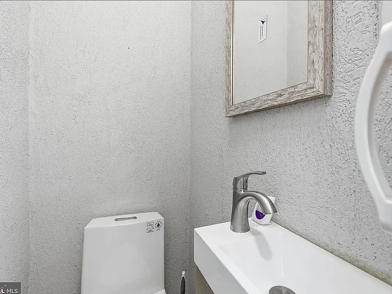 6617 Rutland St #2A — Photo 11