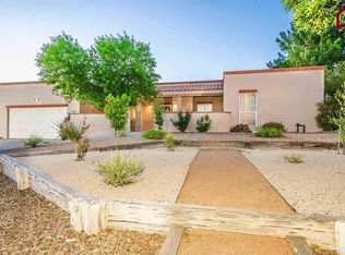 3310 Buena Vida Cir, Las Cruces, NM 88011