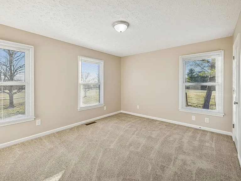 353 Branham Mill Rd — Photo 35