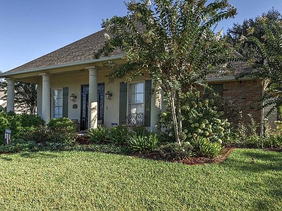 2nd image of 18533 Bellingrath Lakes Ave