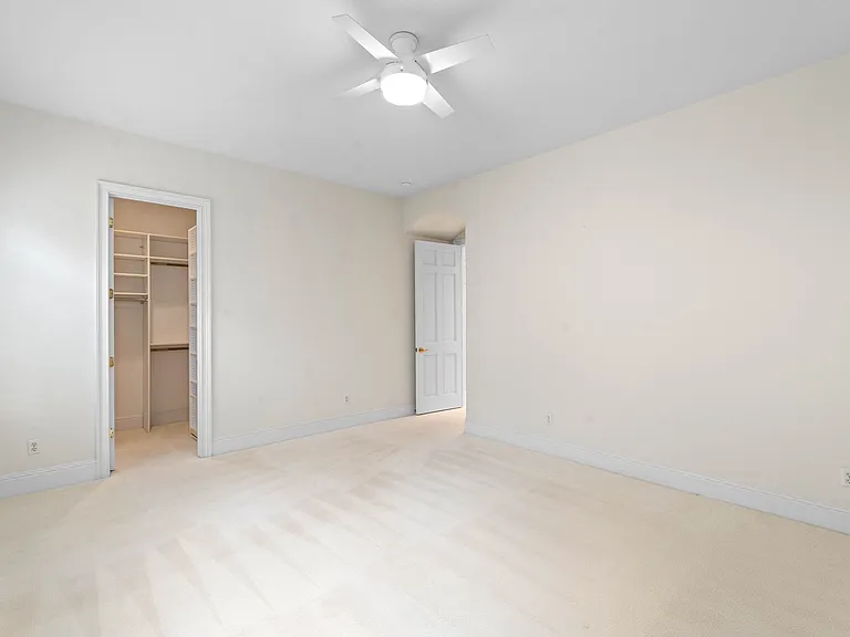 9701 Lake Isleworth Ct — Photo 29