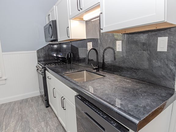 3rd image of 3608 Burch Ave #2