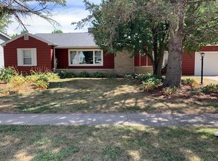 1045 N 3rd St, Rochelle, IL 61068