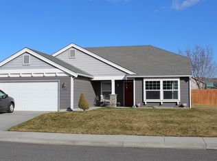 827 S Tweedt St, Kennewick, WA 99336