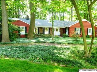 35 Tall Timber Rd, Middletown, NJ 07748