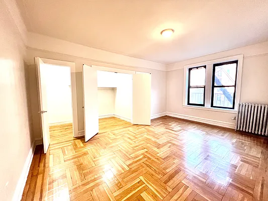 Rented by A&E Real Estate Management | media 8