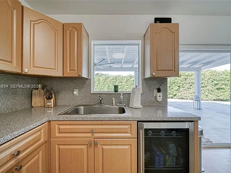 10600 SW 80th Ct — Photo 12