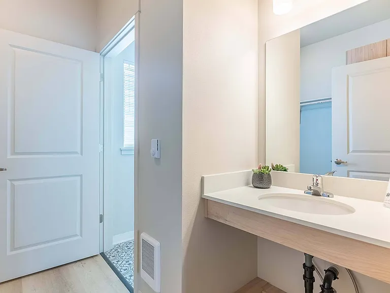 Marcola Apartment Homes — Photo 32