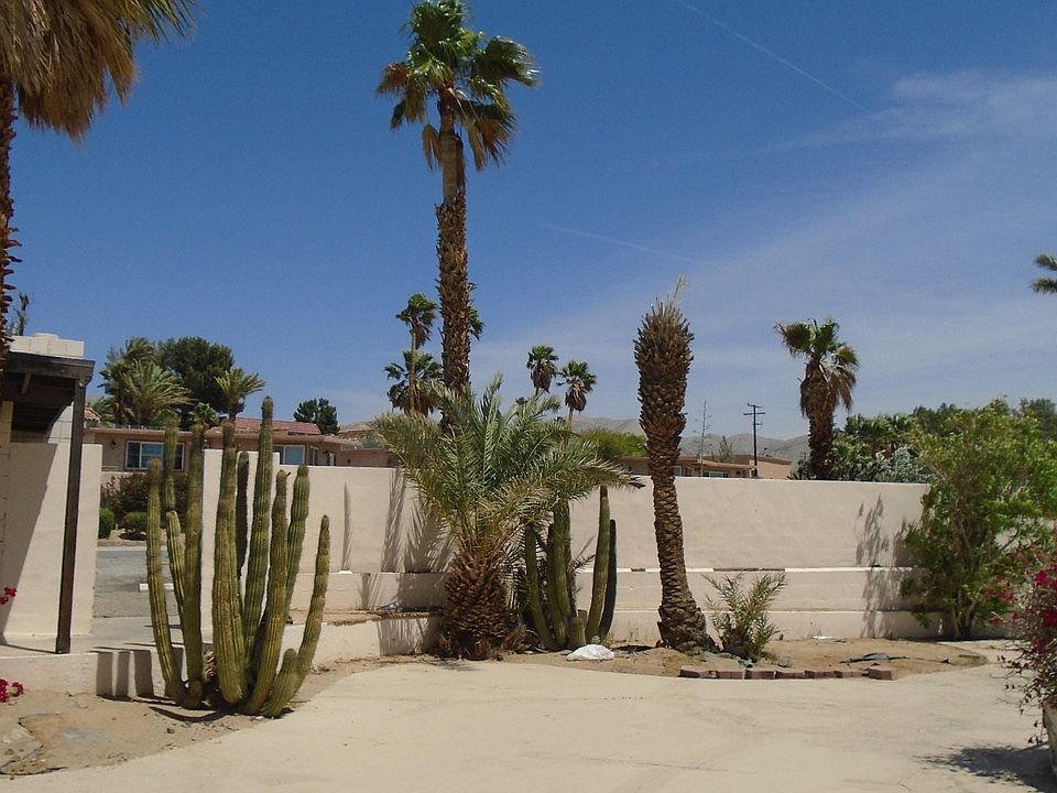 2nd image of 68061 Calle Azteca APT 11