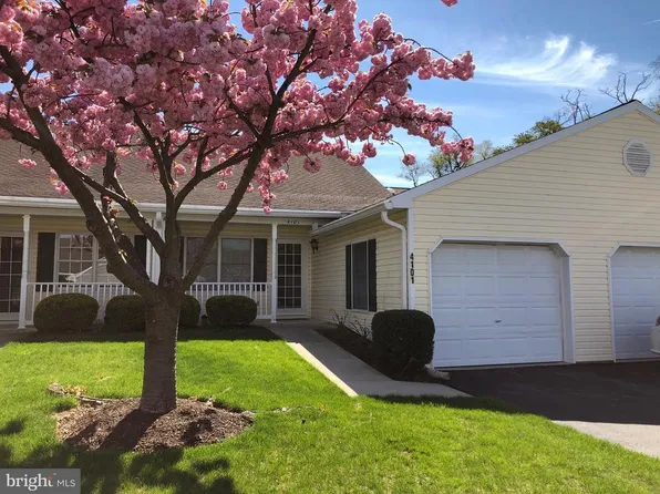 4101 Woodspring Ln, York, PA 17402