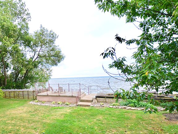 5th image of 7396 Lakeshore Dr