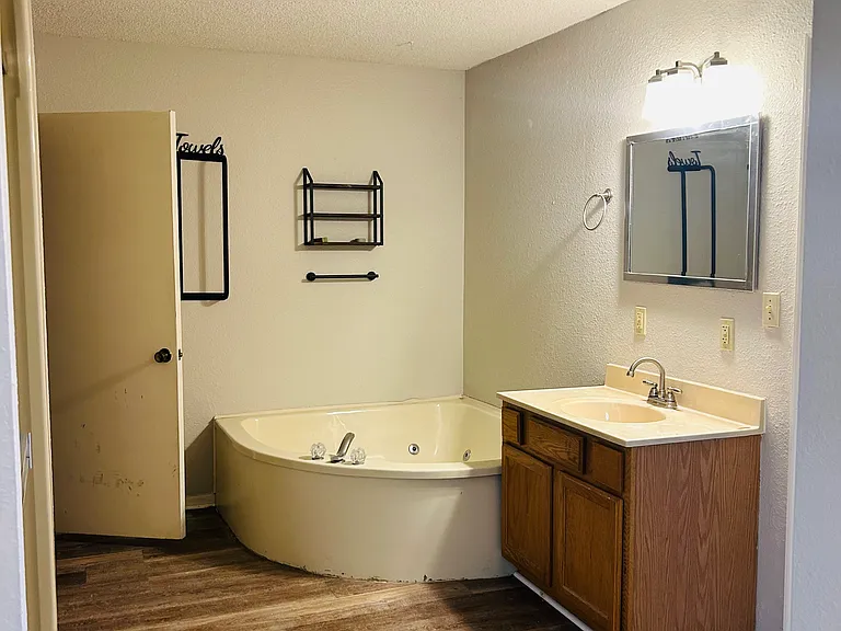 17 Dogwood Dr — Photo 48