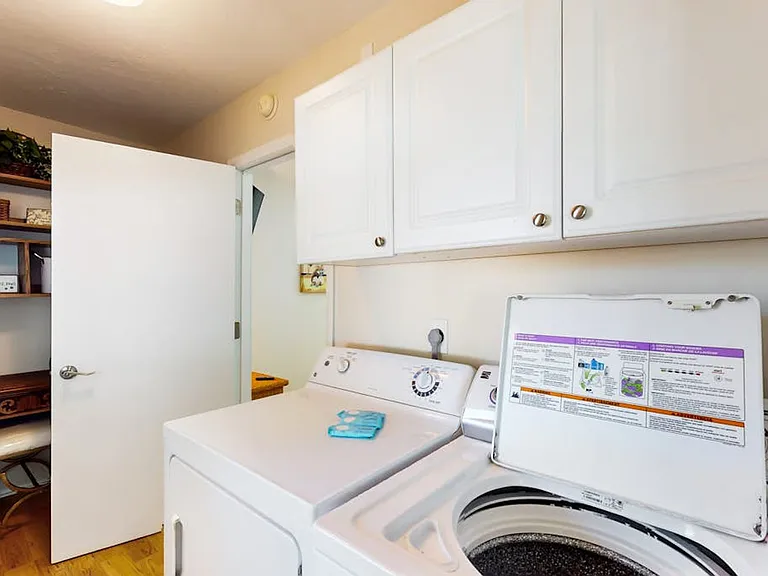 Laundry Room Cabinet