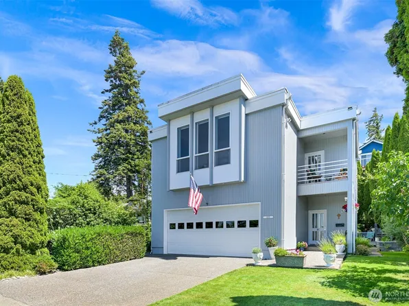 1005 11th Street, Bellingham, WA 98225