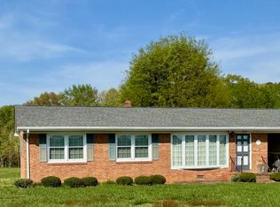 1829 Stewart Farm Rd, Henderson, NC 27537