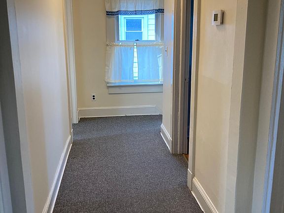 4th image of 58 Church St Floor 2