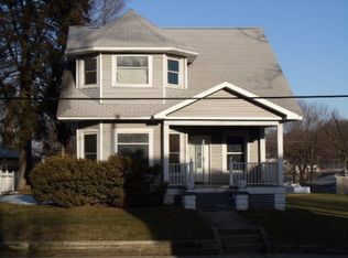 310 N Main St, Buchanan, MI 49107