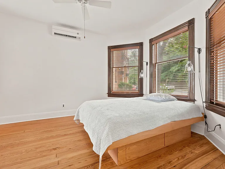 301 Broadway #1 — Photo 10