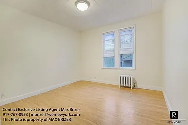 Rented by R New York