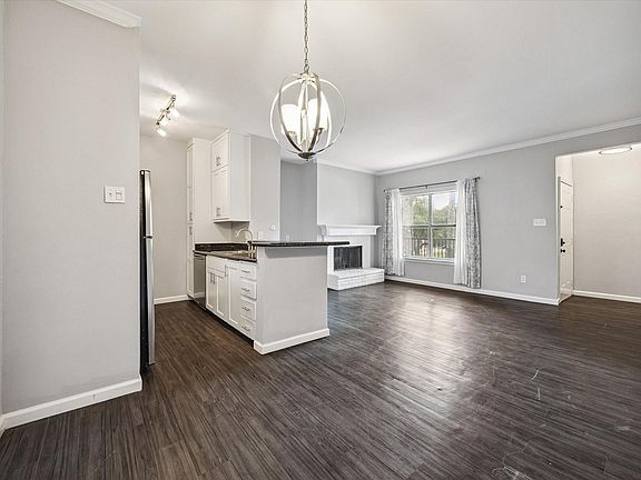 5th image of 702 Bering Dr #117