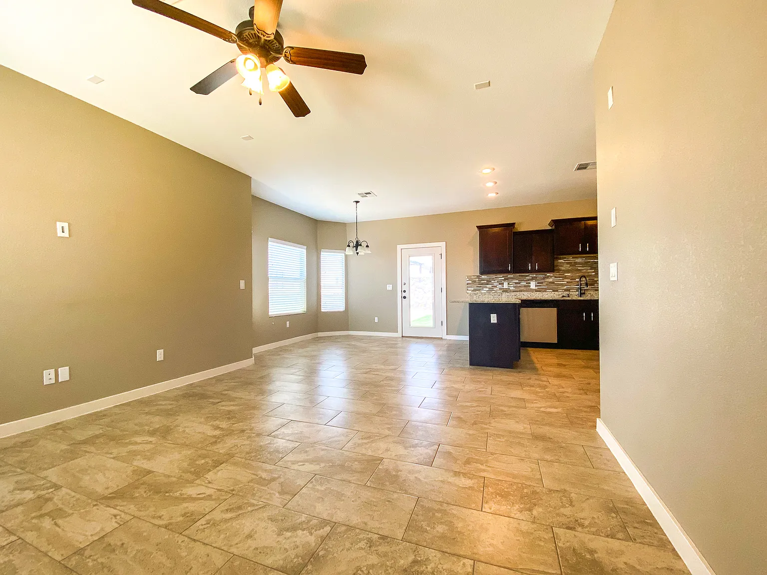 445 Stetson Drive - 1 — Photo 2