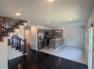 8426 Brunswick Pl, Philadelphia, PA 19153