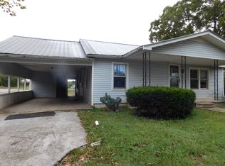 1213 Broad St, Sweetwater, TN 37874