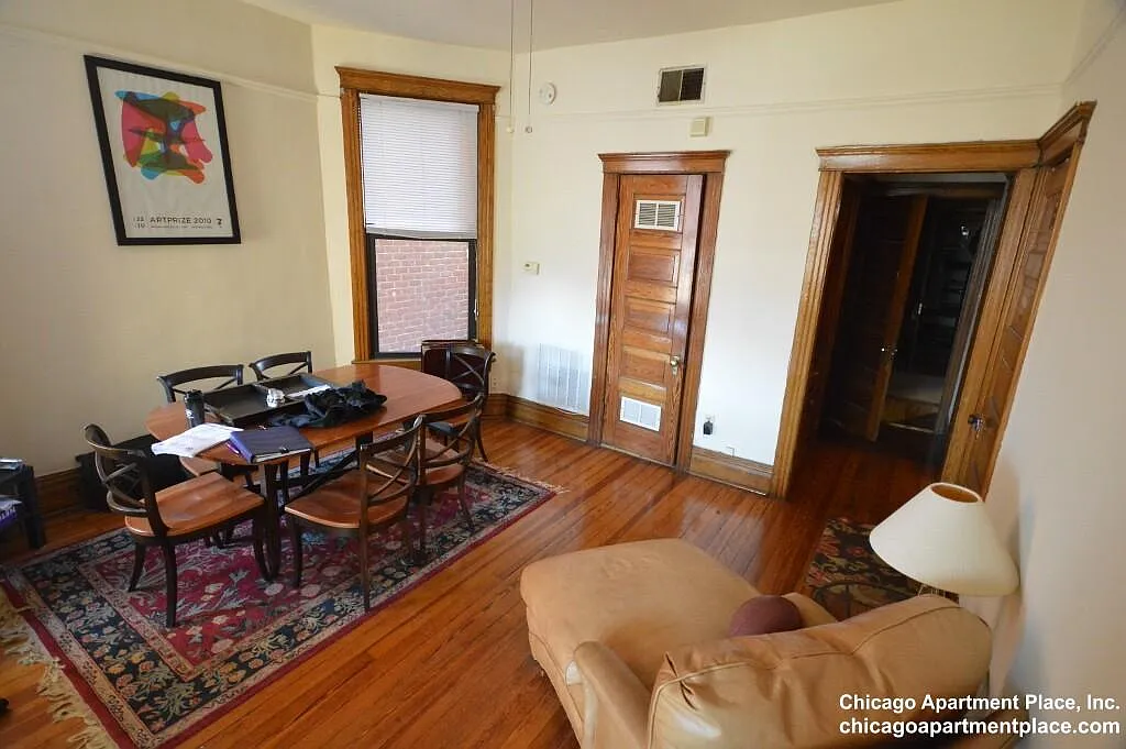 Building Photo - 638 W Drummond Pl #3F
