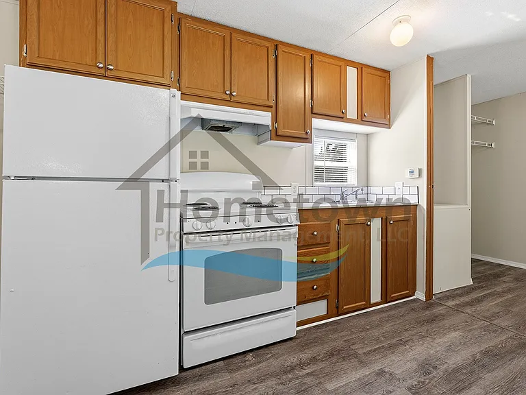 136 Cedar Hl — Photo 13