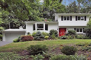 1st image of 41 Hillview Dr