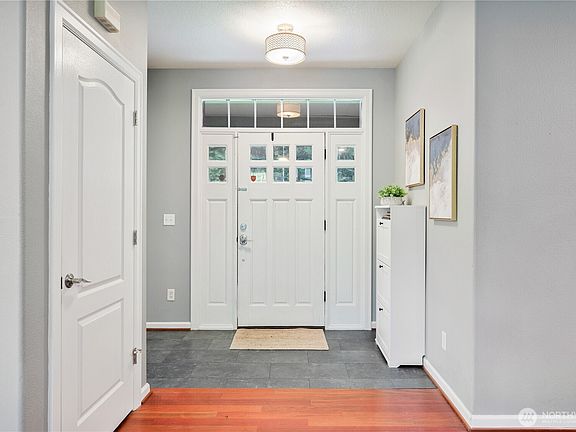 3rd image of 148 W Canyon View Drive