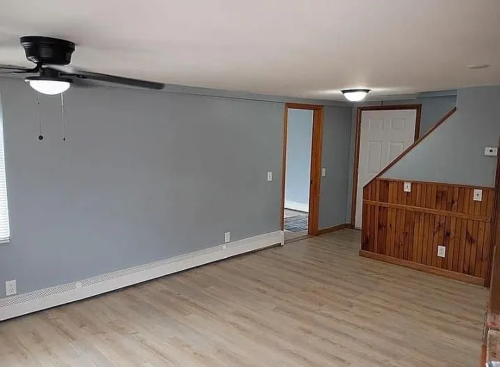 35 Spicer St — Photo 3