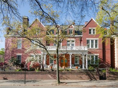 3201 Monument Ave, Richmond, VA, 23221