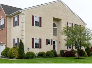 450 Auburn Ct, Souderton, PA 18964