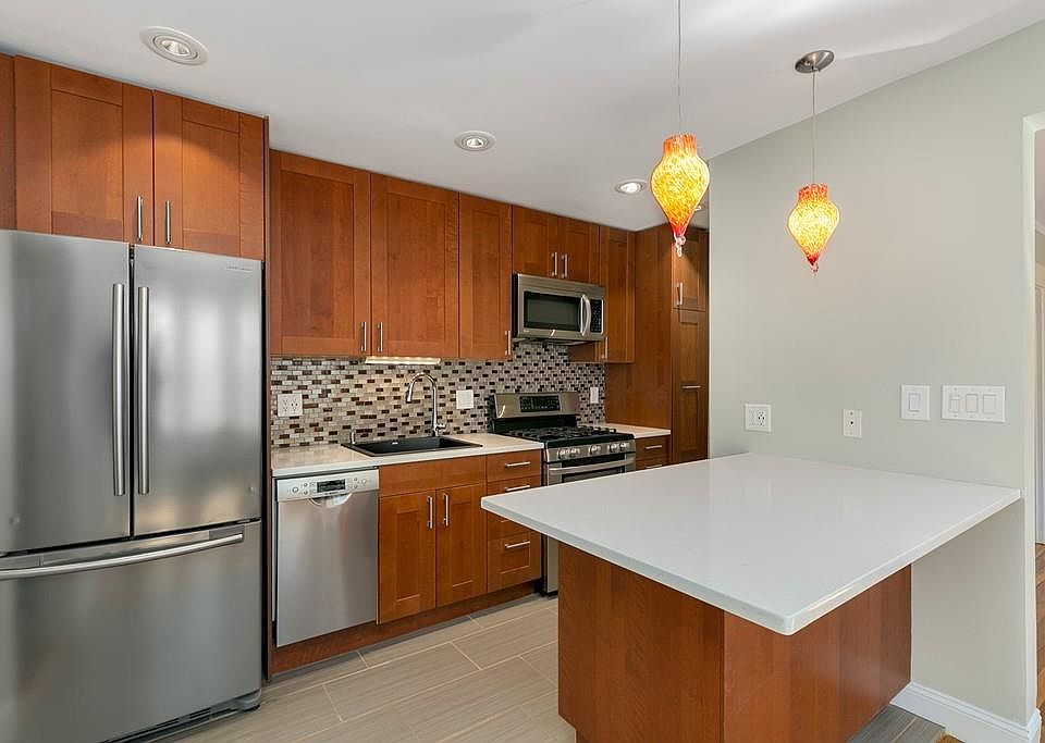1st image of 699 Hyde Park Ave APT 5