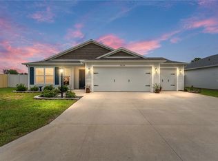 3233 Rayma Pl, The Villages, FL 32163