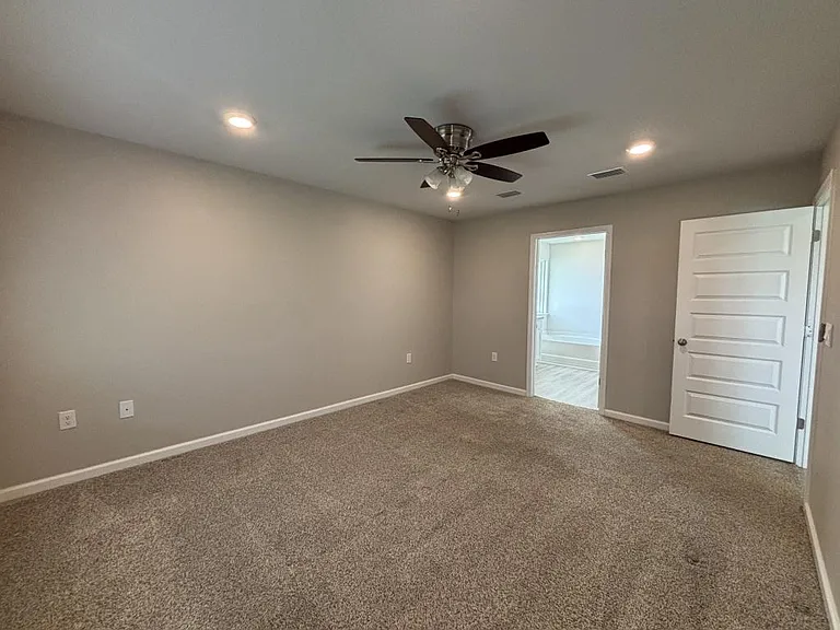 6359 Bellavia Ln — Photo 11