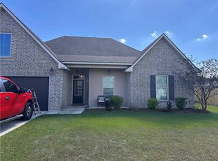 20160 Carolina Ct, Ponchatoula, LA 70454
