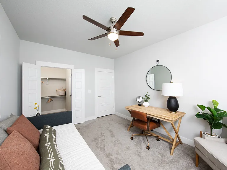 Mera City Center 55+ Active Adult — Photo 9